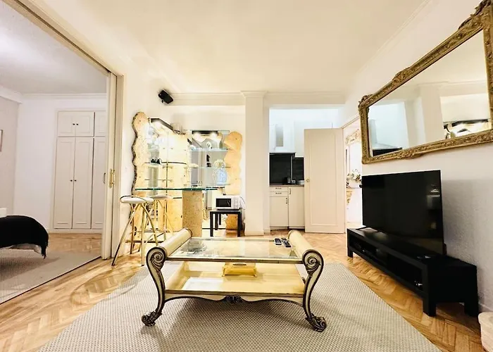 Apartamento entero en Chamartín 113